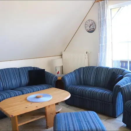 Haus Wilhelmine - Ferienwohnung Im Og * Molschow