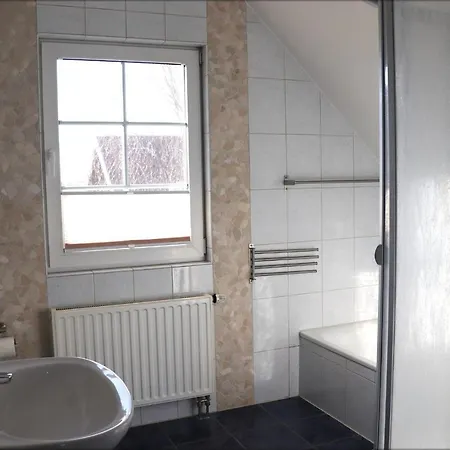 Haus Wilhelmine - Ferienwohnung Im Og Apartamento Molschow